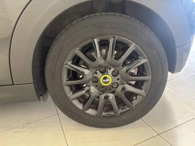 Mini Mini hatch 3 portes cooper se 184 ch — photo 11