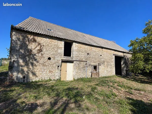 Maison avec grange à rénover
