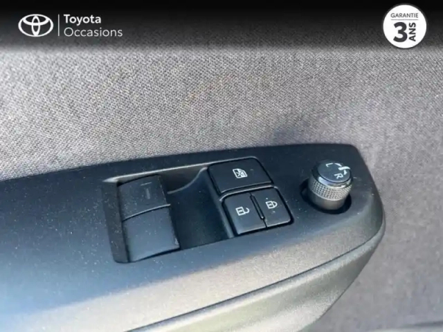 Toyota Yaris 70 vvt-i dynamic business 5p my22 — photo 14