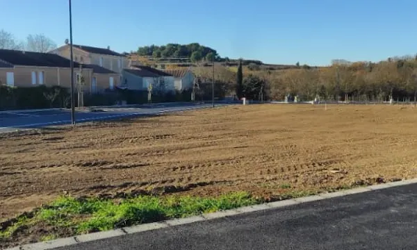 Terrain 333 m²