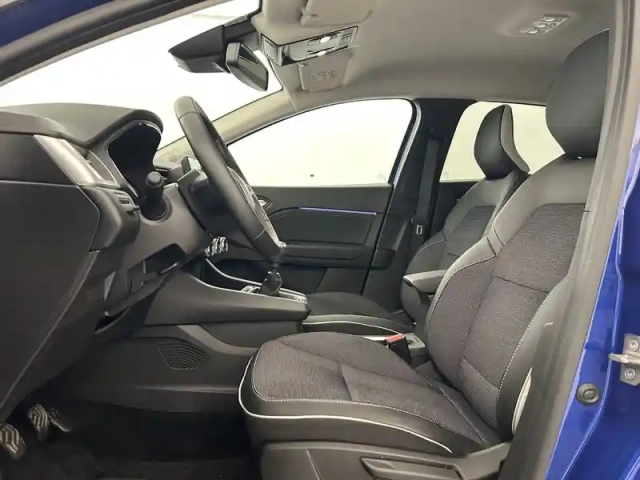 Renault Captur tce 90 — photo 18