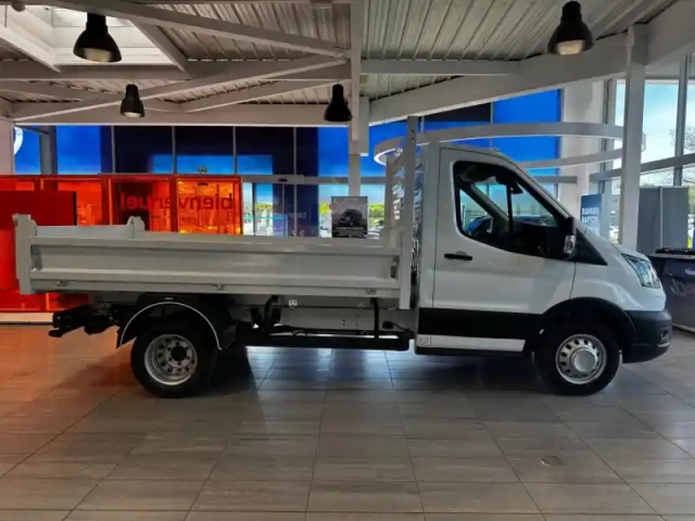 Ford Transit 2t ccb p350 l2 2.0 ecoblue 130ch hdt trend — photo 4