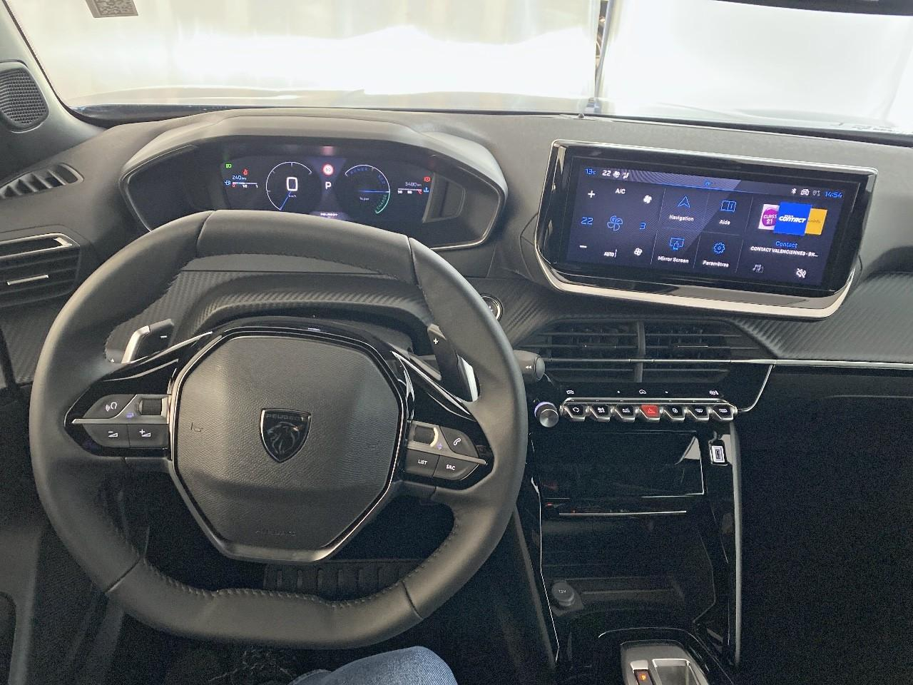 Peugeot 2008 hybrid 145 ch e-dcs6 allure — photo 15