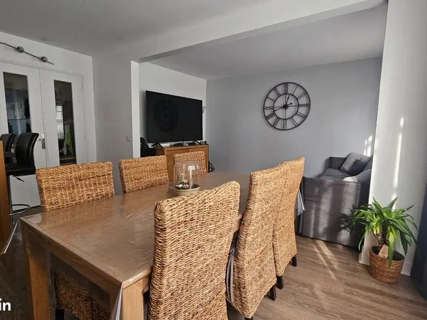 Appartement 4 pièces 74 m²