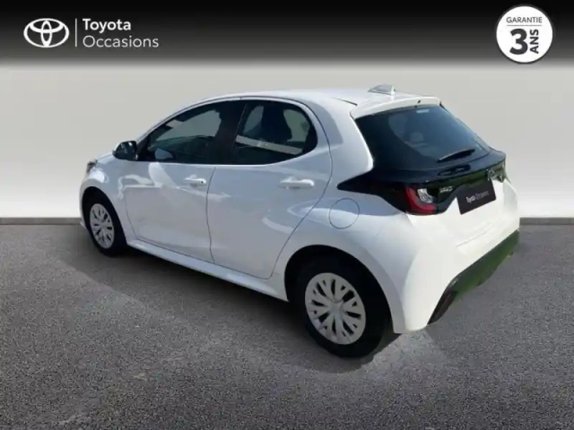 Toyota Yaris 120 vvt-i dynamic business 5p mc24 — photo 2
