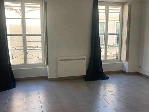 Appartement T4 centre-ville La Flèche | 680 HC