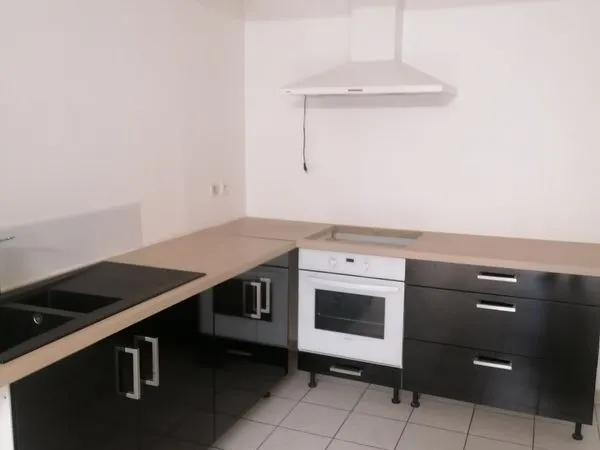 Appartement 3 pièces 59 m2 avec jardin et parking