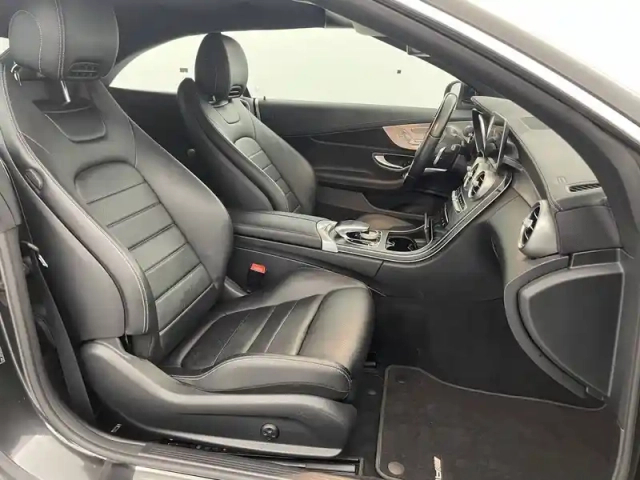 Mercedes Classe C cabriolet 200 9g-tronic — photo 90
