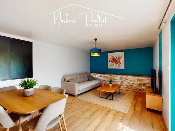 Maison en pierre de 135 m² avec jardin intime