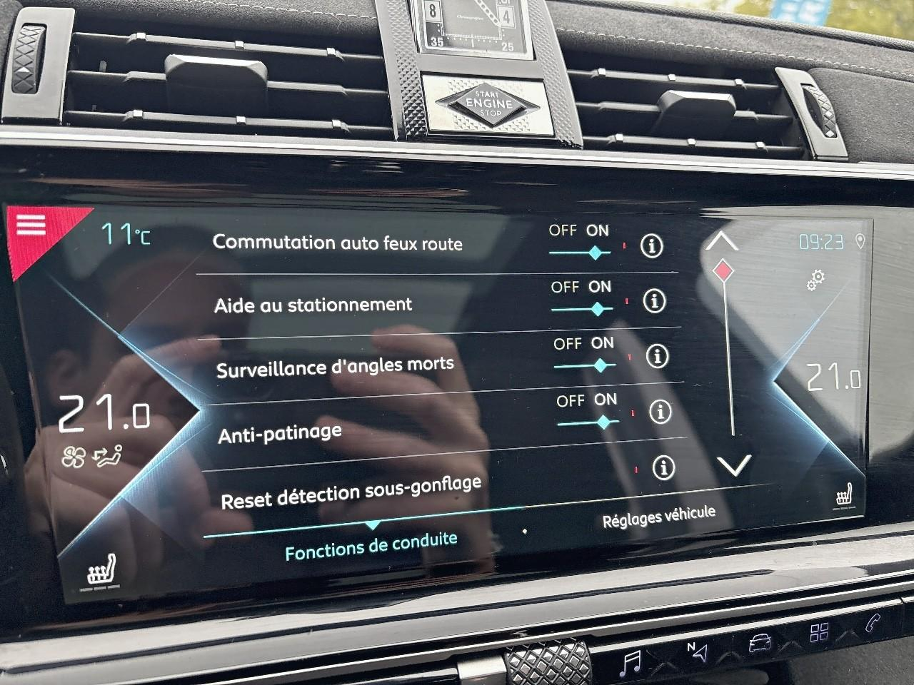 Ds Ds 7 crossback hybride e-tense 300 eat8 4x4 performance line+ — photo 19