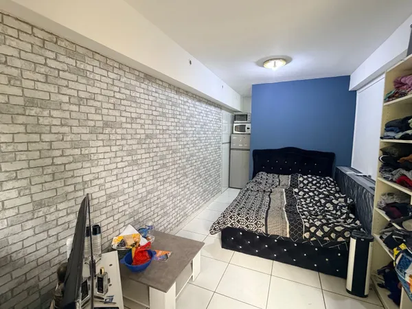 Studio 1 pièce 17 m²