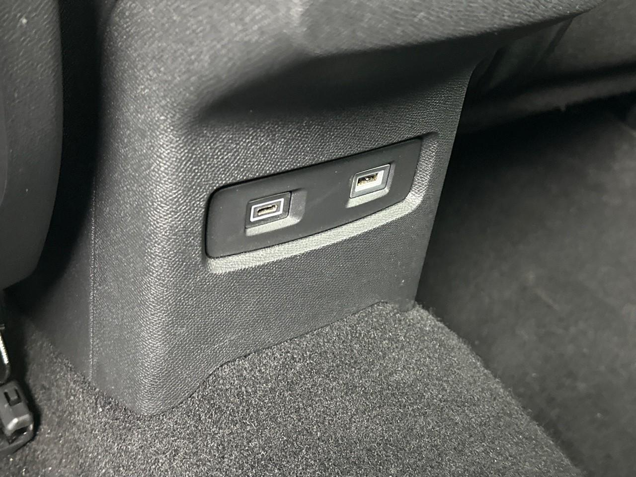 Citroën C4 puretech 130 s&s eat8 shine — photo 35