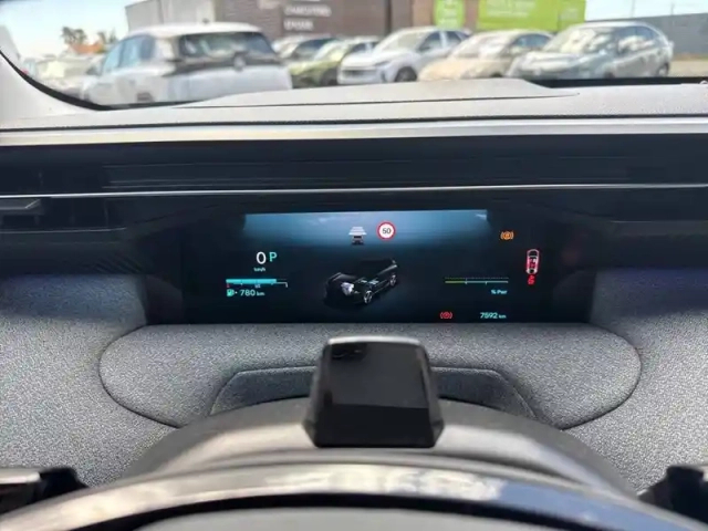 Citroën C5 Aircross hybride 145 ch e-dcs6 — photo 10