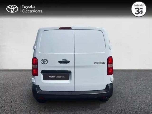 Toyota Proace medium 2.2 d-4d 150 start pack confort bva my25 — photo 5