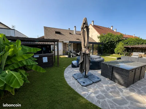 Maison 6 pièces 110 m²