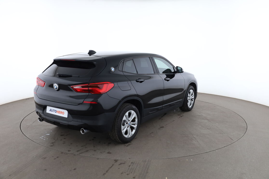 BMW X2 sDrive18dA Lounge — photo 5