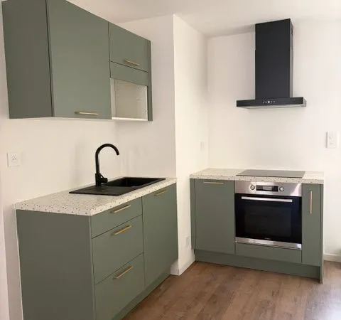 T3 meublé 54 m² avec terrasse et jardin