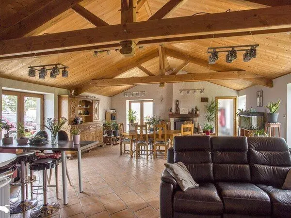 Maison 6 pièces 164 m²