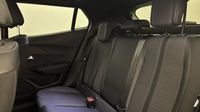 Peugeot 2008 1.2 PureTech 130ch S&S Allure EAT8 — photo 13