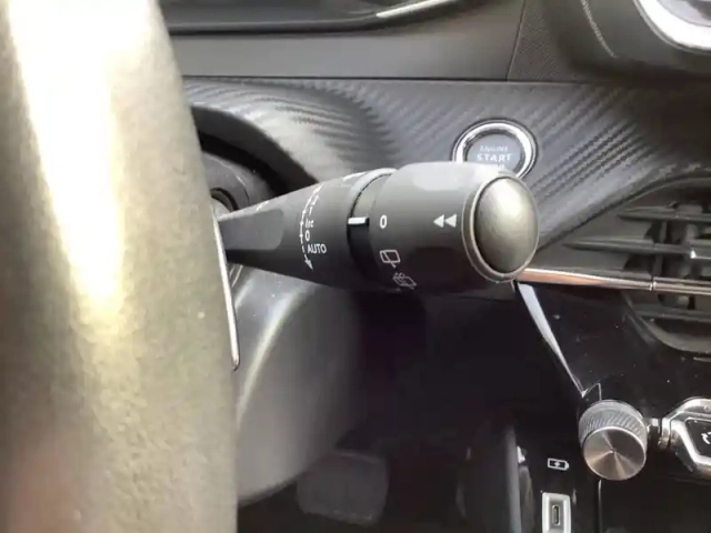 Peugeot 2008 bluehdi 130 s&amp;s eat8 — photo 5