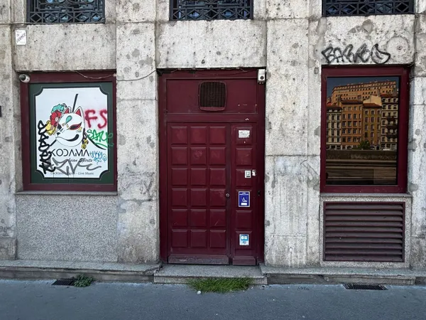 Local commercial 137 m²