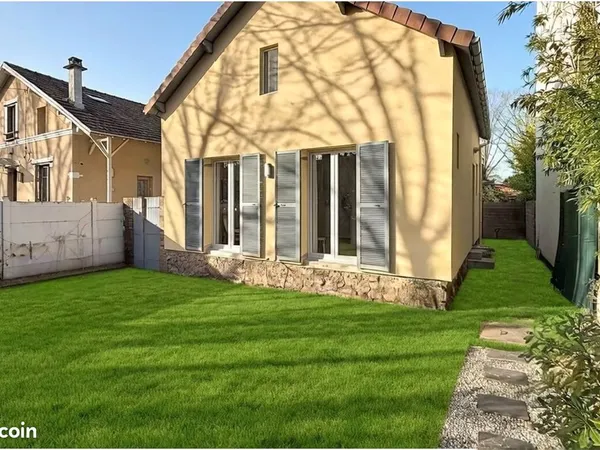 Charmante maison de ville à vendre