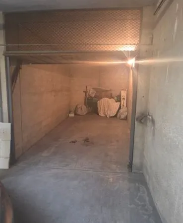 Box/garage fermé 13005