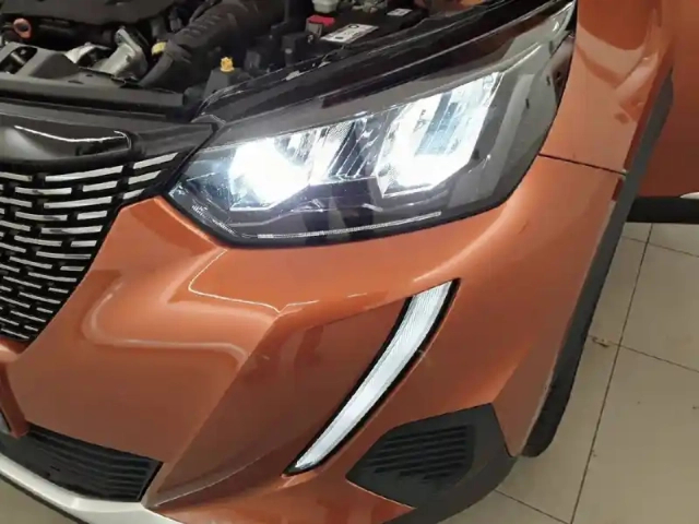Peugeot 2008 bluehdi 130 s&amp;s eat8 — photo 56