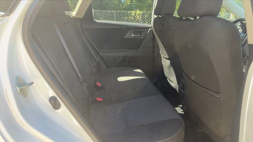 Toyota Auris 1.4 D-4D 90 - Business – 2015 – 149965 km – Diesel – Boîte Manuelle — photo 21