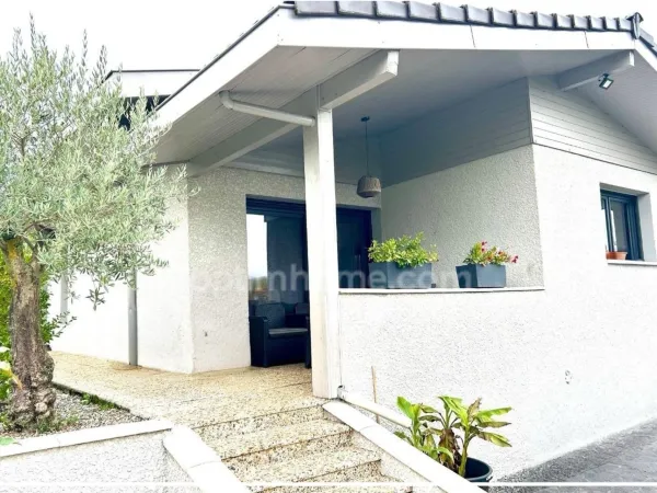Maison de plain-pied + appartement à vendre DOUVAINE (74)
