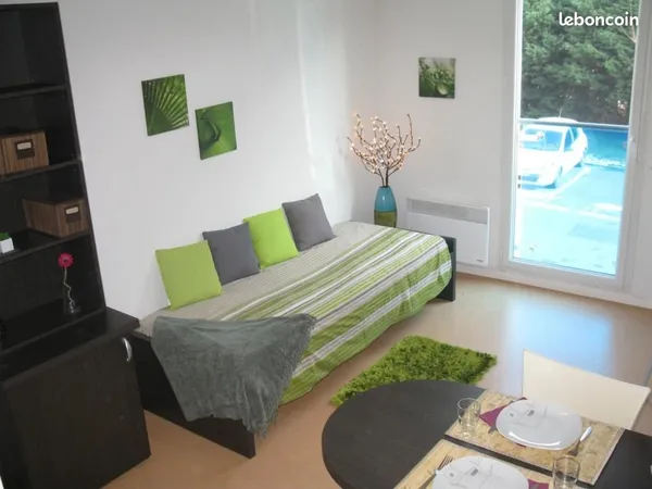 Studio 1 pièce 20 m²