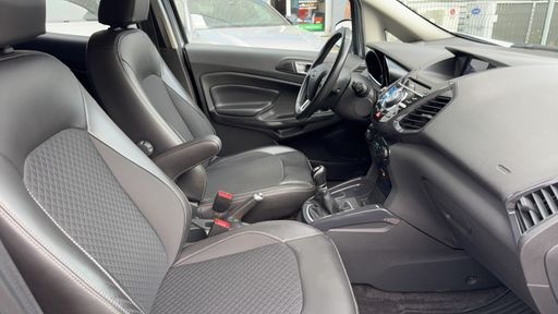 Ford EcoSport 1.0 Ecoboost 125 - Titanium S – 2017 – 39758 km – Essence – Boîte Manuelle — photo 24