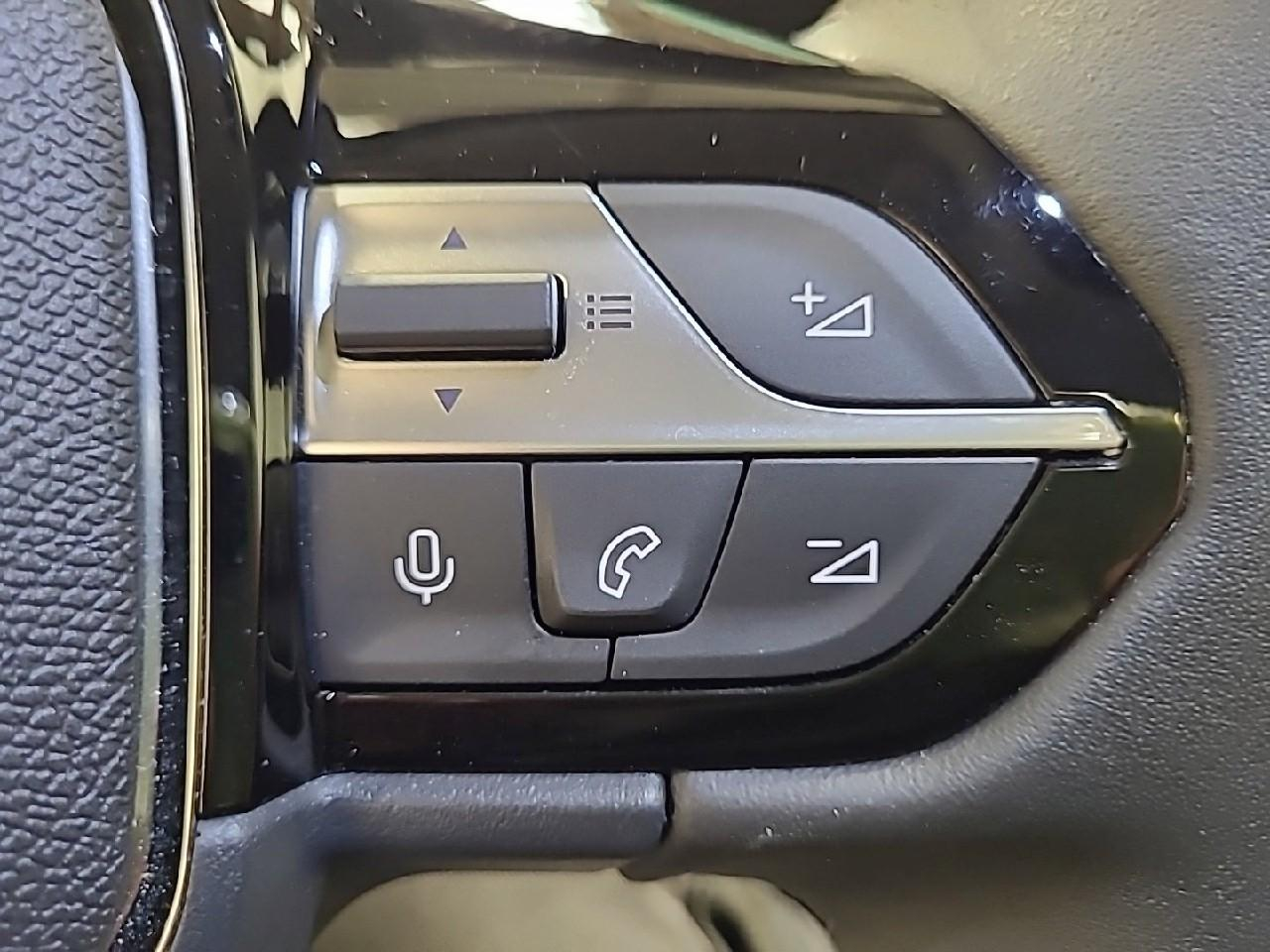 Peugeot 308 hybrid 145 e-dcs6 style — photo 18