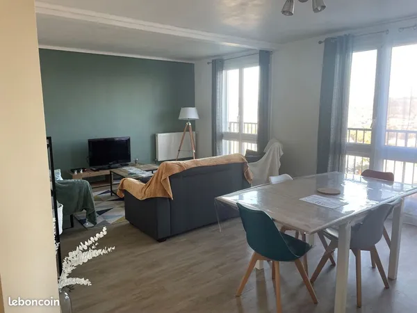 Colocation Vue Imprenable -Meublé 84m2 Idéal Étudiants