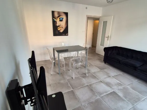 Loue T3 meublé 60 rue des Alpins 74000 Annecy