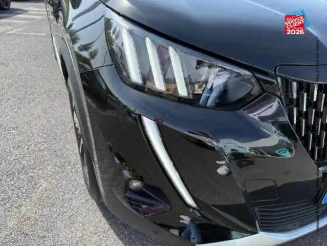 Peugeot 2008 1.2 puretech 130ch s&amp;s gt eat8 — photo 13