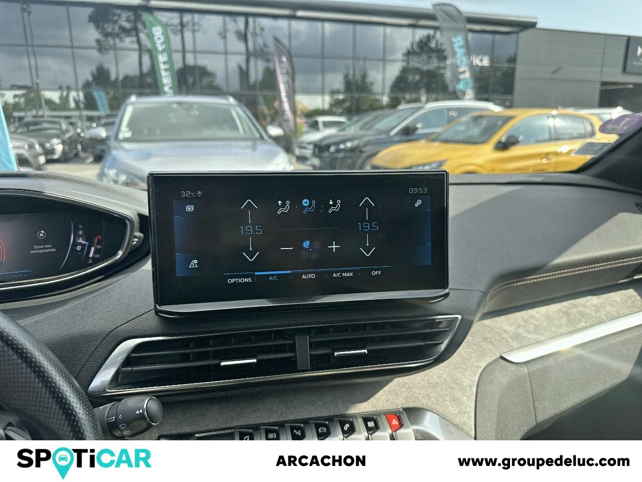 Peugeot 3008 1.2 puretech 130ch s&s gt pack eat8 — photo 15