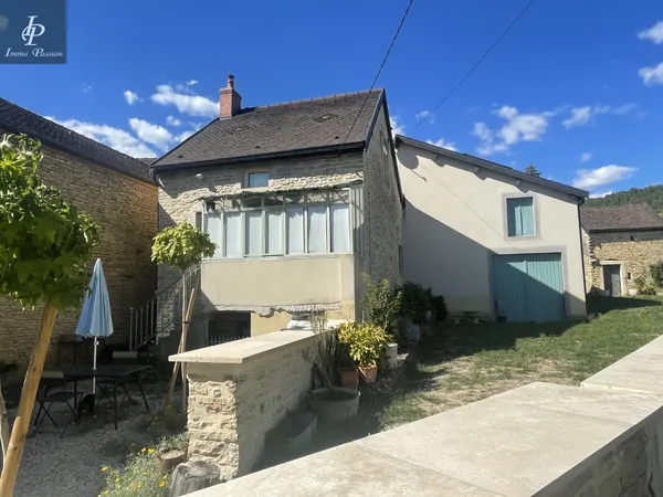 A VENDRE ARCENANT CHARMANTE MAISON ANCIENNE 10 MN NUITS ST