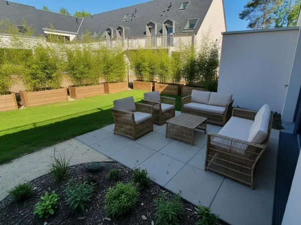 APPARTEMENT NEUF -2 CHAMBRES - JARDIN - PISCINE
