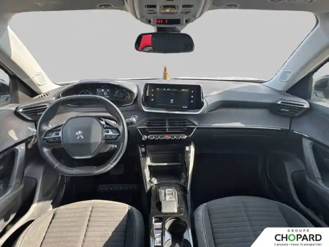 Peugeot 2008 electrique 136 ch — photo 12