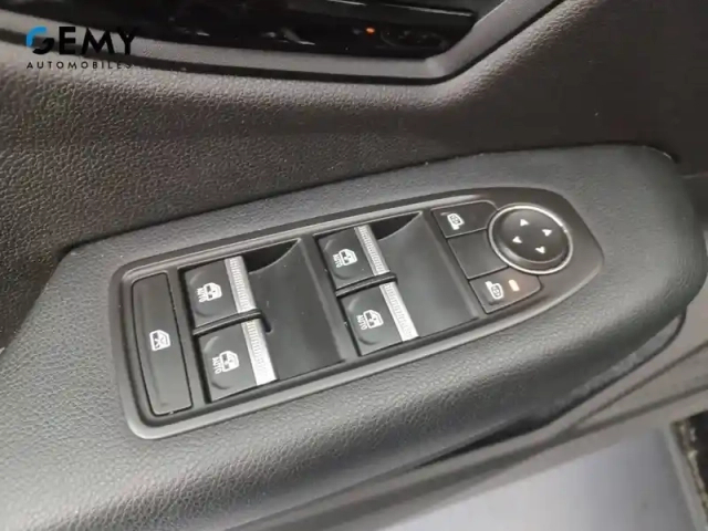 Renault Megane e-tech ev60 220 ch super charge — photo 12