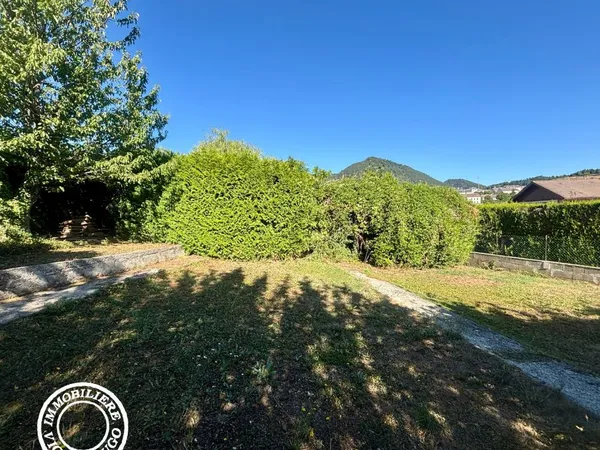 Terrain 456 m² La Mure