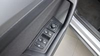 Volkswagen T-Roc 1.5 TSI EVO 150ch Life Plus DSG7 — photo 16