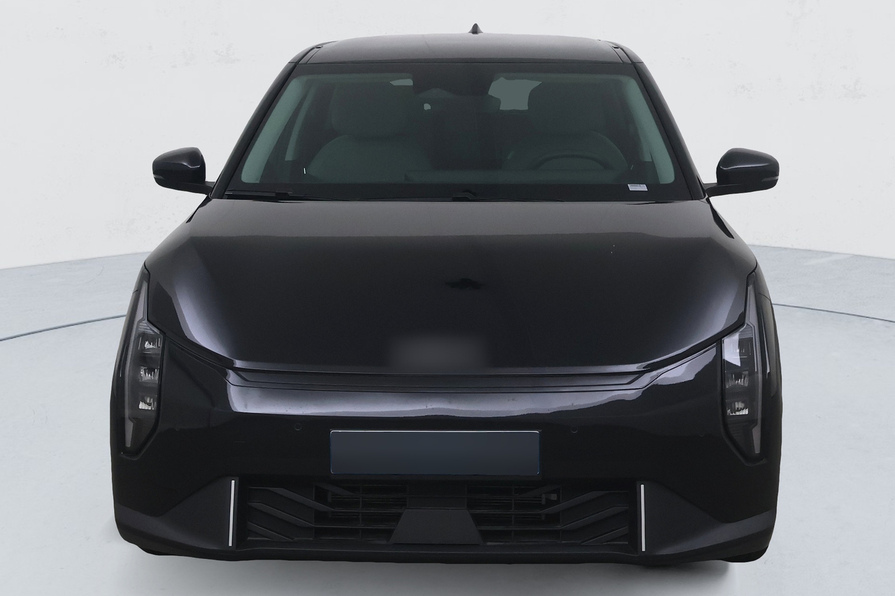 Kia EV4 — photo 4