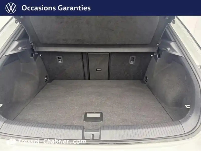 Volkswagen T-Roc 1.5 tsi evo2 150 start/stop bvm6 r-line — photo 8