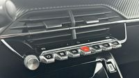 Peugeot 2008 1.2 PureTech 100ch S&S Allure — photo 15