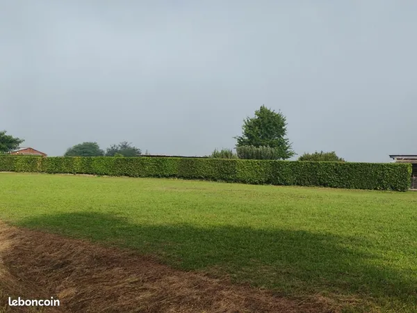 Terrain 1 040 m² Hinx