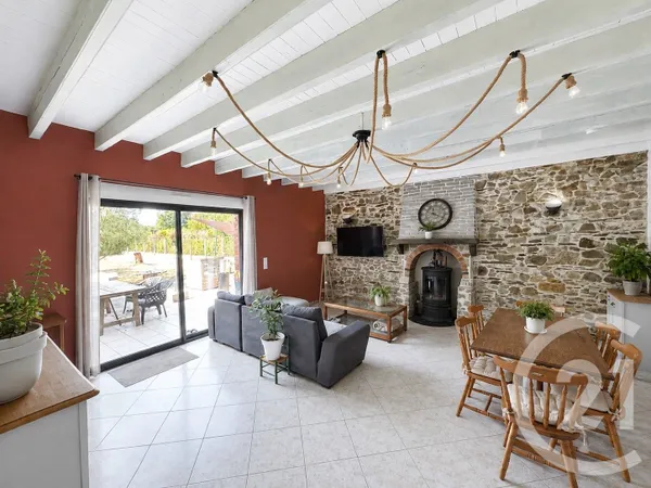 Maison 6 pièces 93 m²