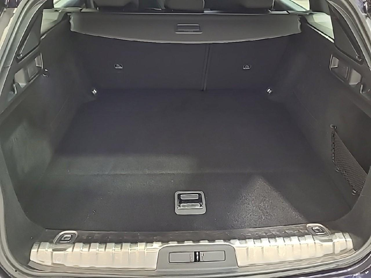 Peugeot 508 sw hybrid 225 e-eat8 active pack — photo 14