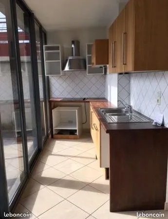Appartement Location Lozanne 3p 67m² 880€